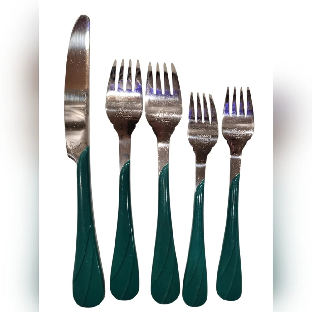Fiesta Green Swirl Flatware